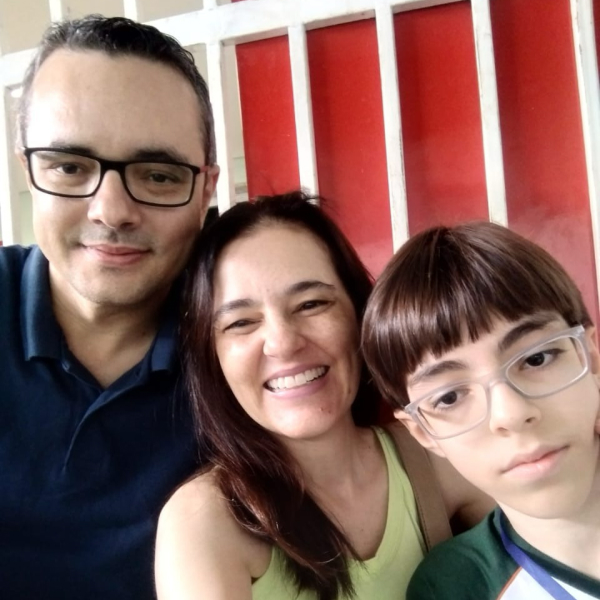 Ana Paula Camargo e Farney Santana